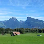 Apartmán Gemuetliche 2-zimmer Mir Bergblick Aeschi Bei Spiez