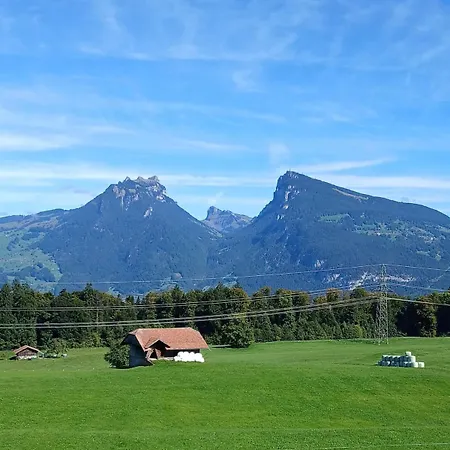 Lägenhet Gemuetliche 2-zimmer Mir Bergblick Aeschi Bei Spiez