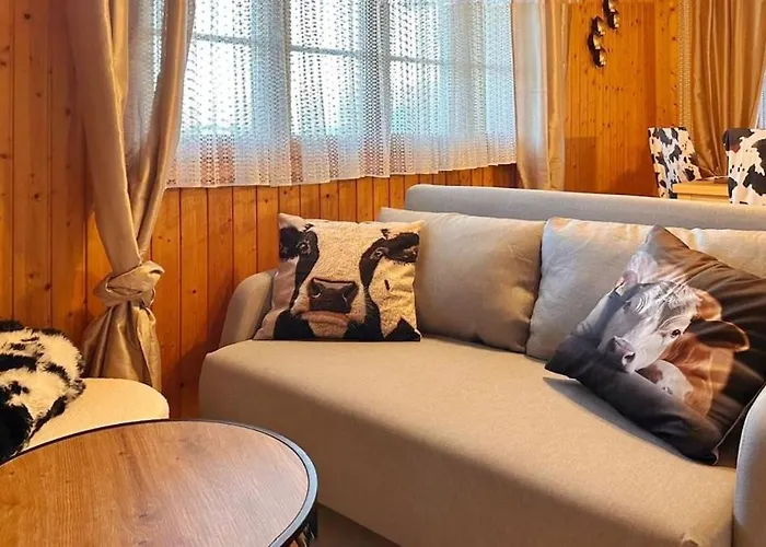 Gemuetliche 2-zimmer Mir Bergblick דירה Aeschi Bei Spiez