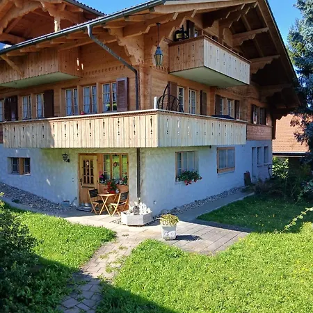 Gemuetliche 2-zimmer Mir Bergblick 公寓 Aeschi Bei Spiez